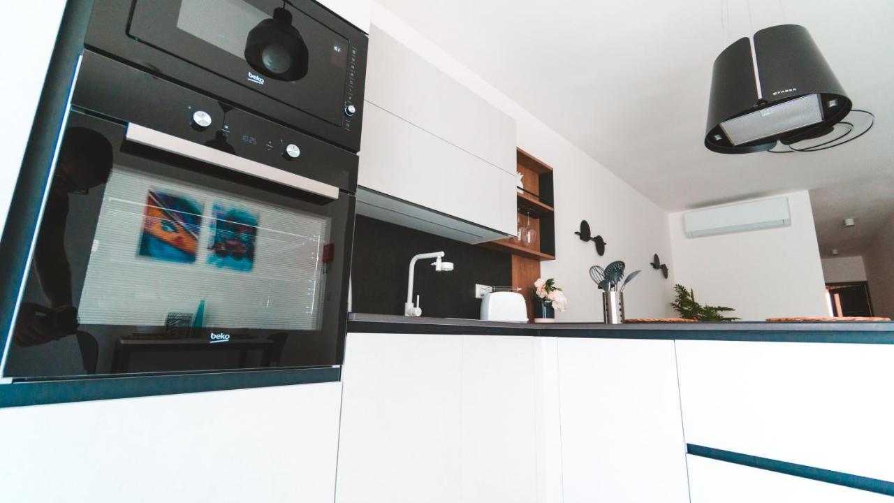 Ideal Location, Stylish 1Br Apartment With Free Parking Sliema Exterior photo